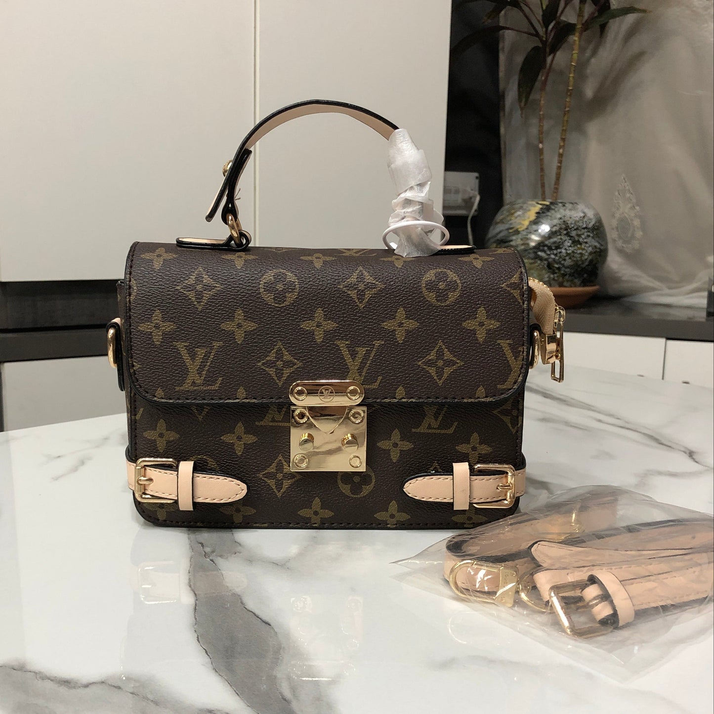 Louis Vuitton Pochette Métis