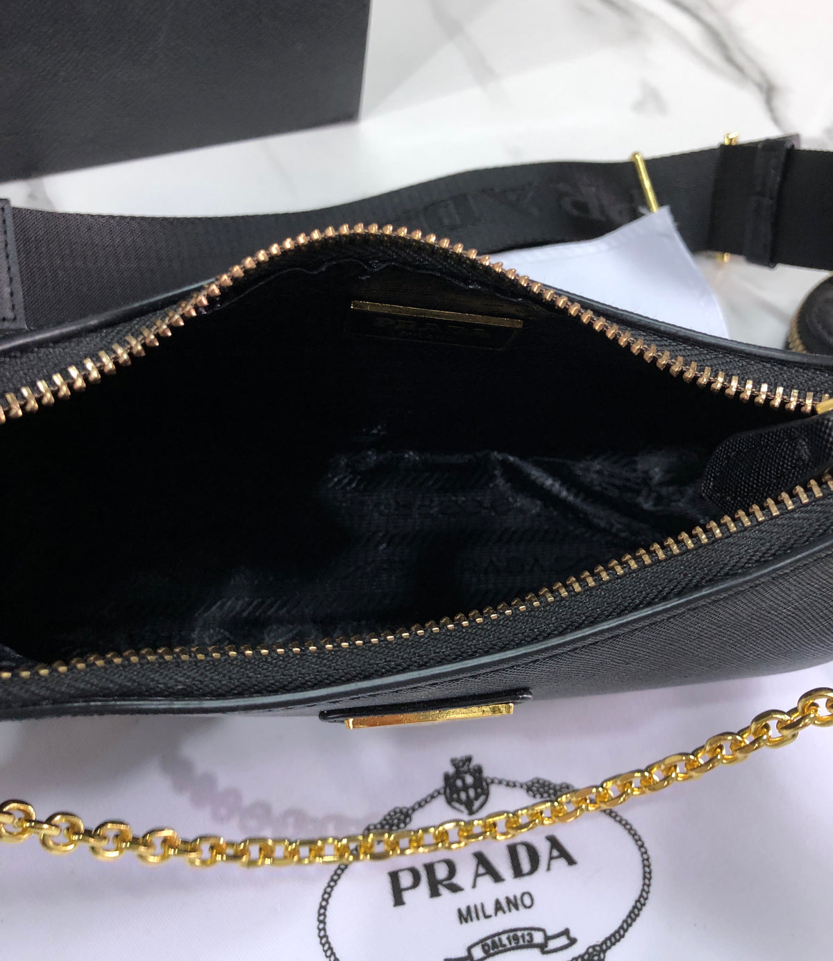 Prada Re-Edition 2005 Saffiano Bag