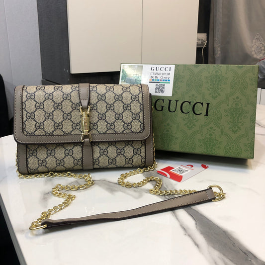 Gucci Jackie 1961 Chain Wallet