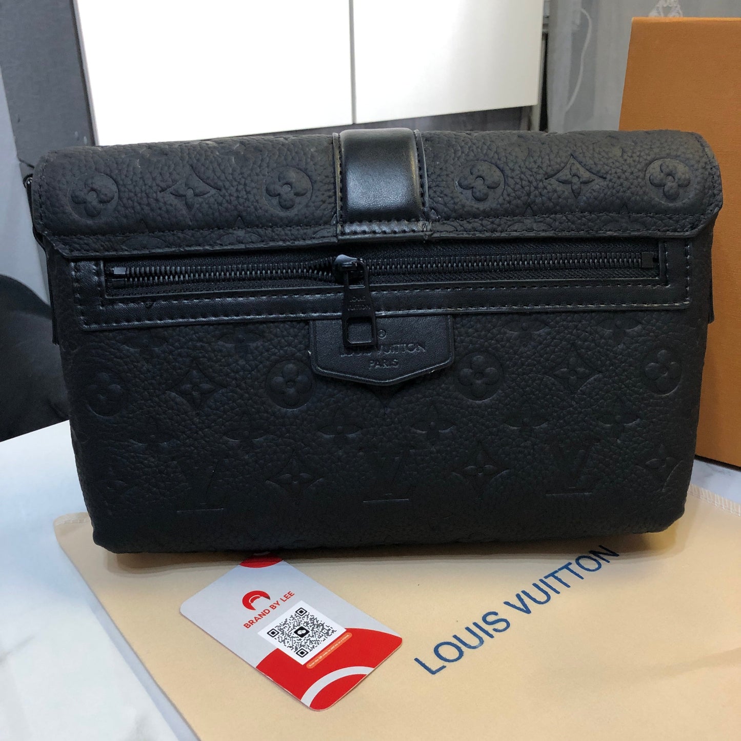 Louis Vuitton S-Cape Messenger Men Bag