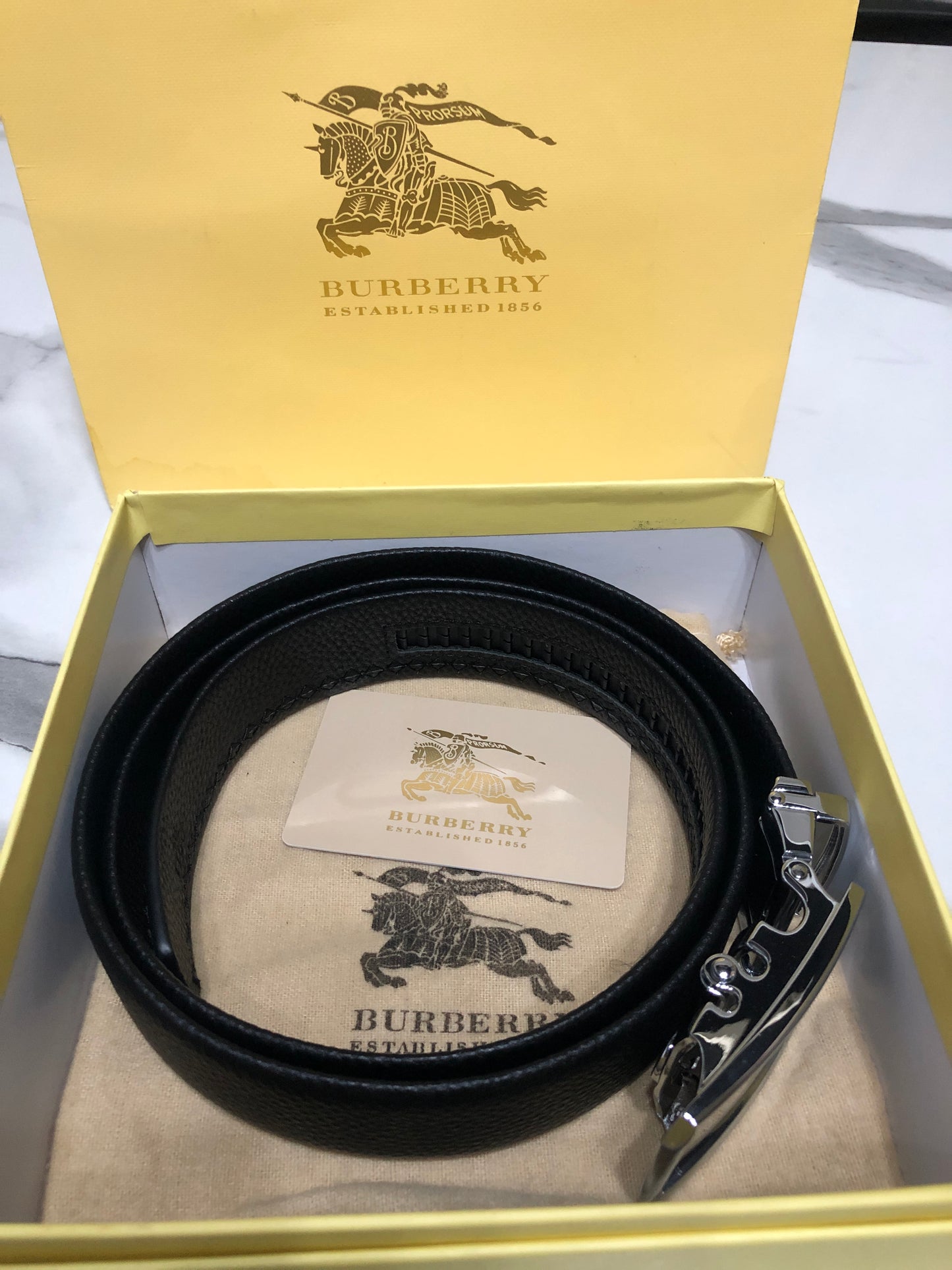 Burberry black leather belt