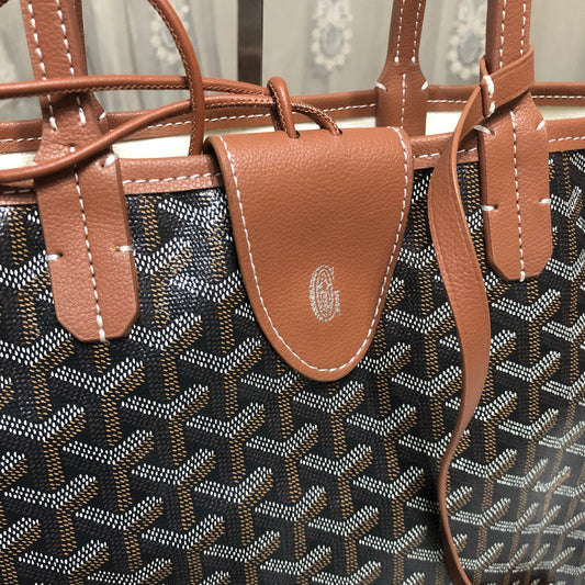 Goyard Saint Louis tote bags
