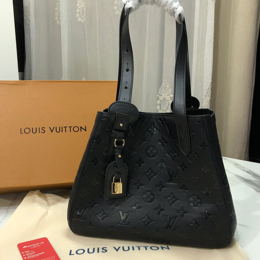 Louis Vuitton All In One tote bag