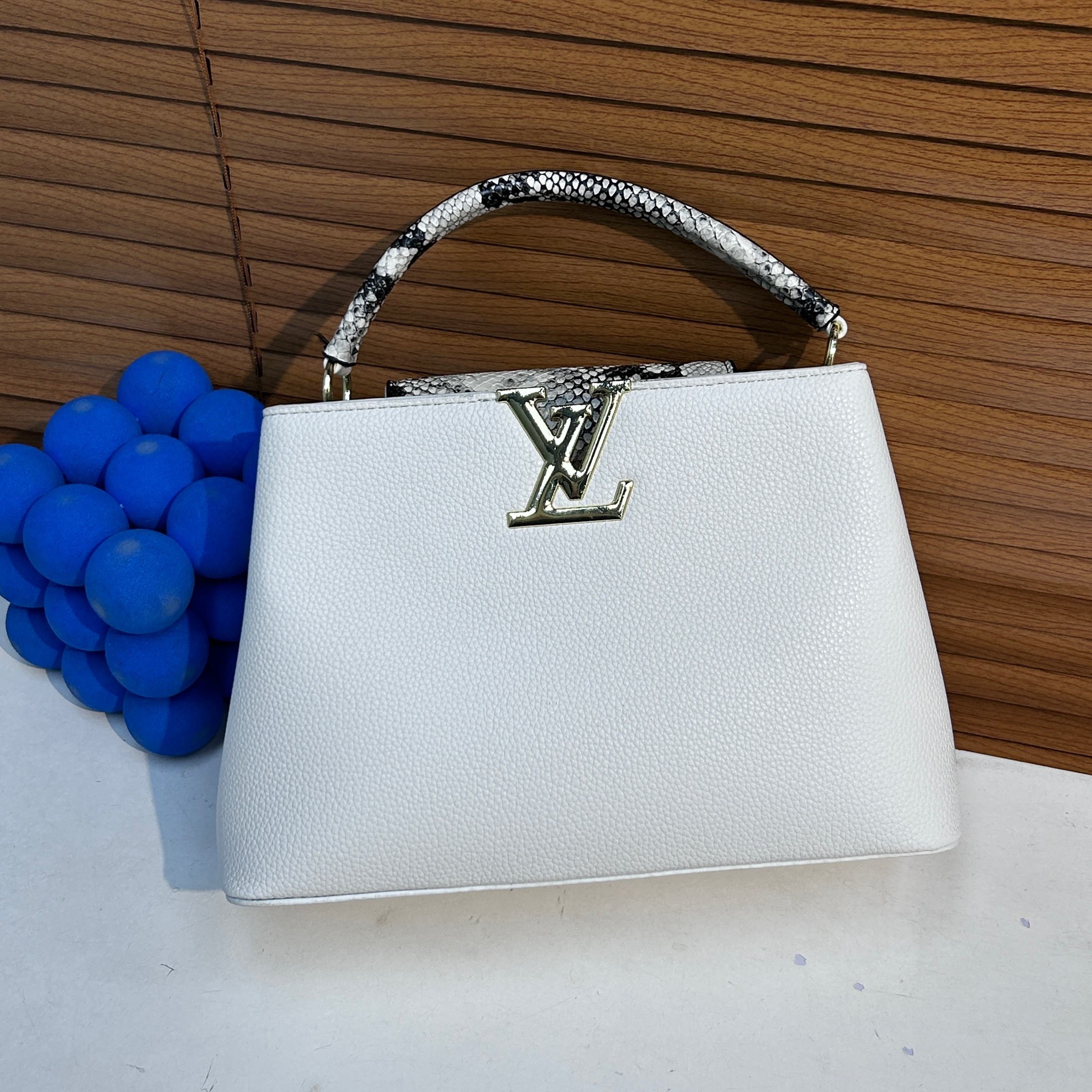 Louis Vuitton Capucines BB handbag