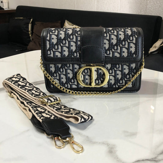 Dior 30 Montaigne Bag