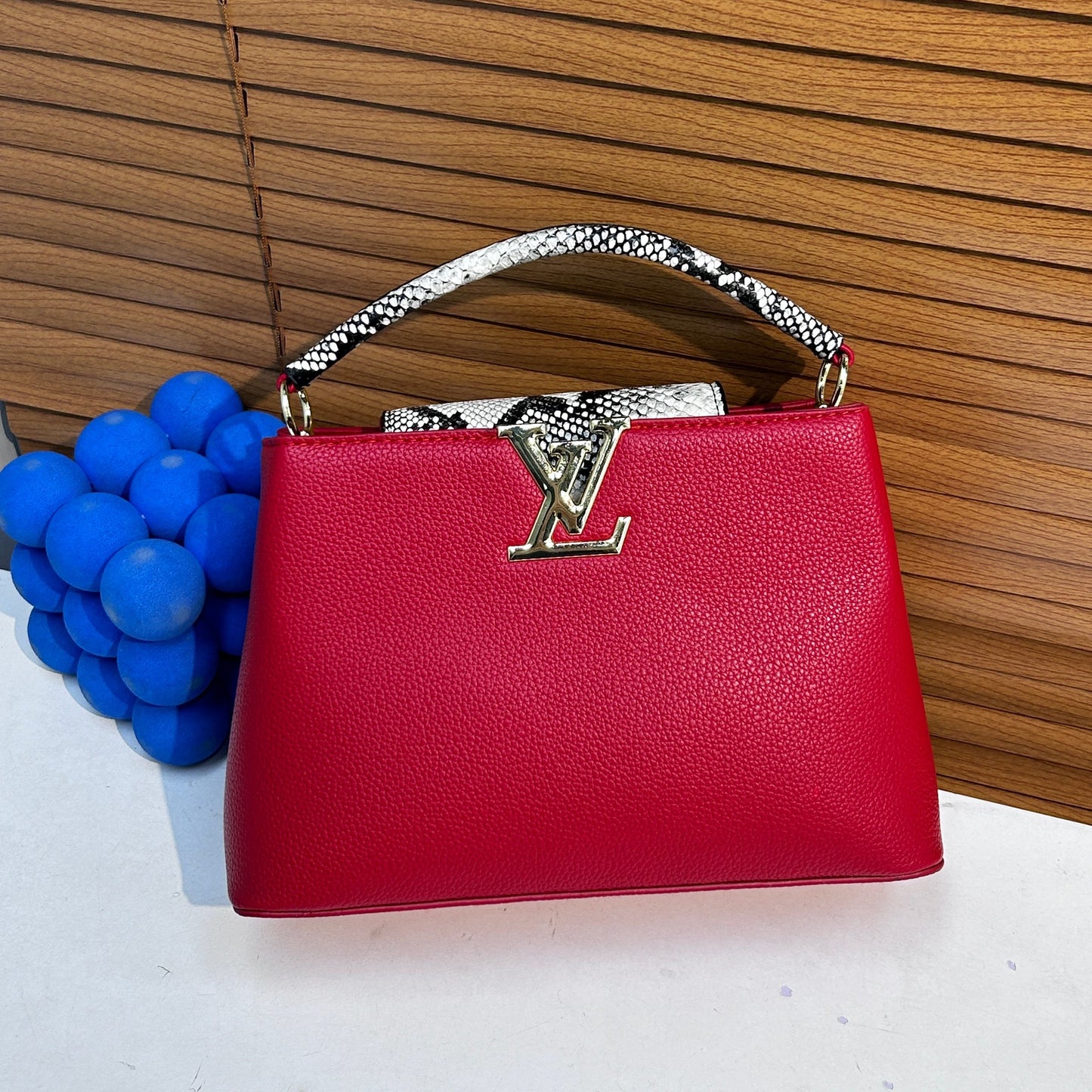 Louis Vuitton Capucines BB handbag