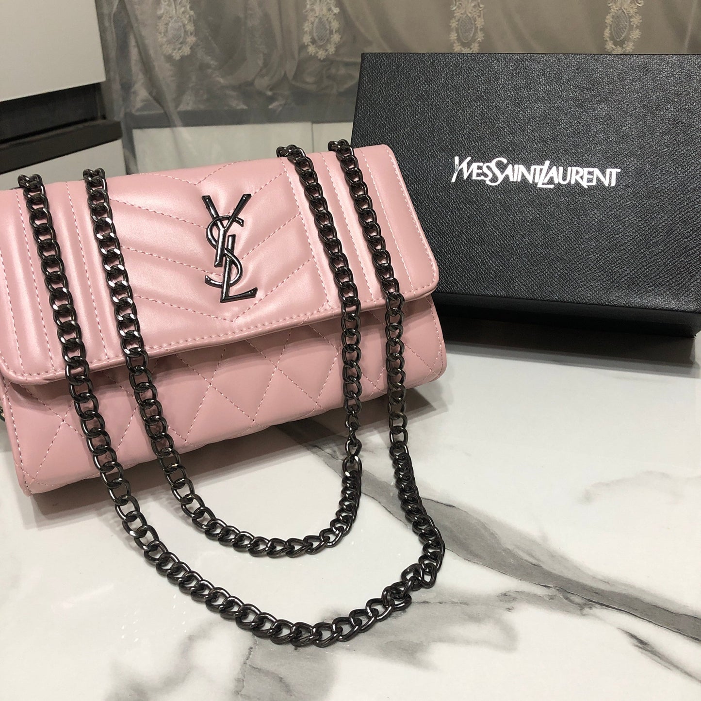 Saint Laurent Niki Chain Bag