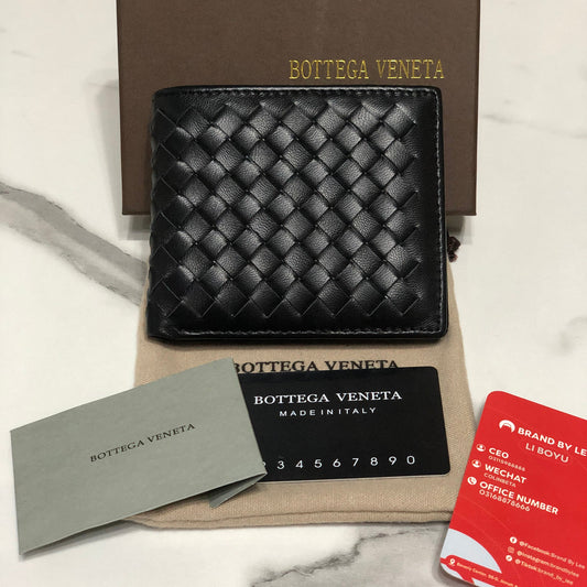 Bottega Veneta Intrecciato bi-fold wallet