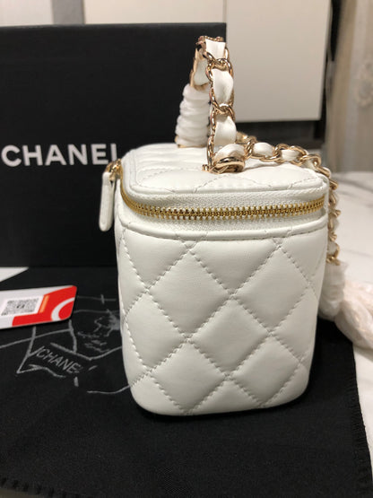 Chanel vanity bag