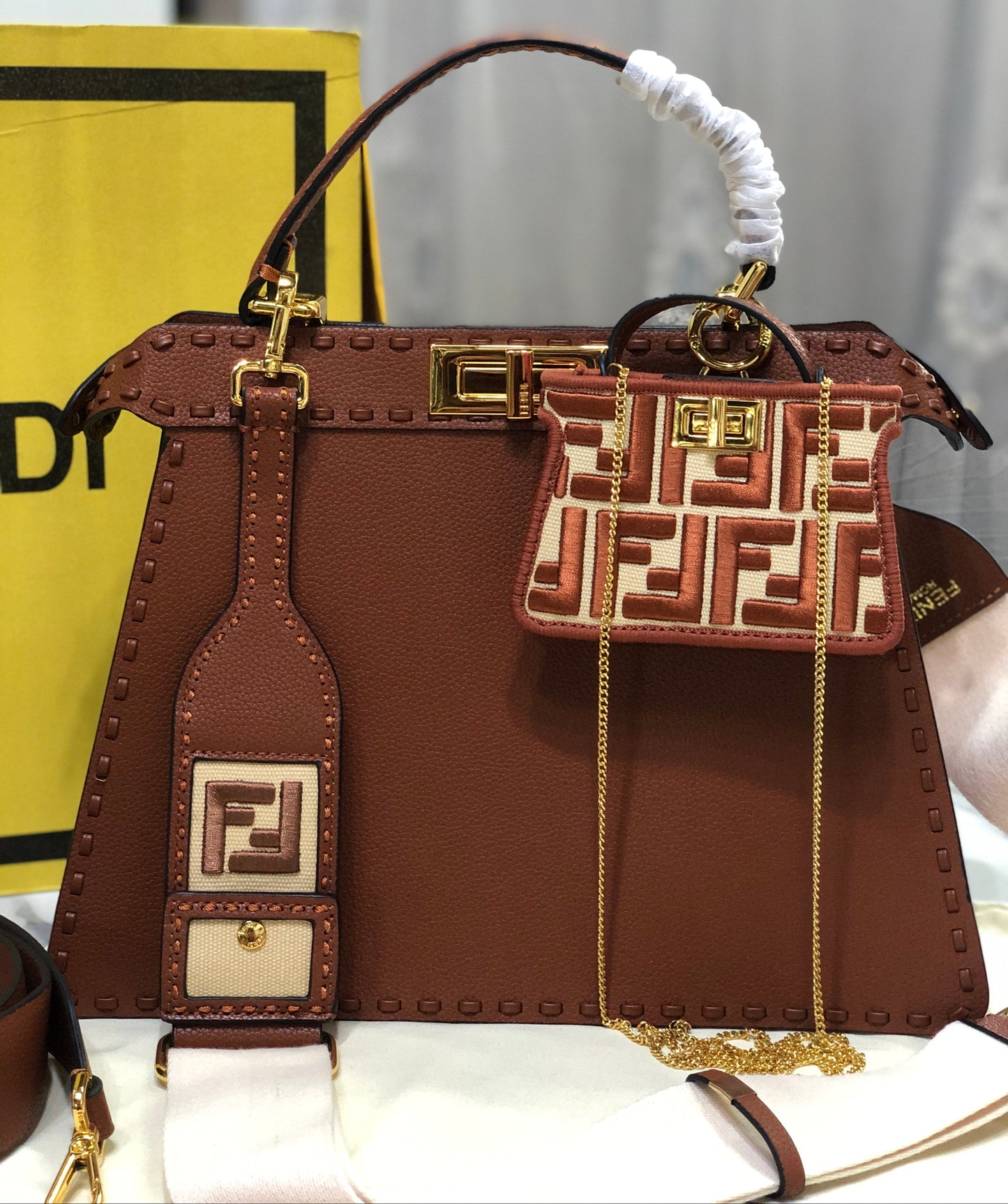 Fendi Peekaboo ISeeU Bag