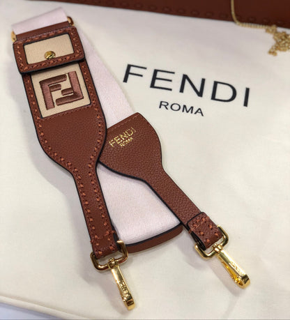 Fendi Peekaboo ISeeU Bag