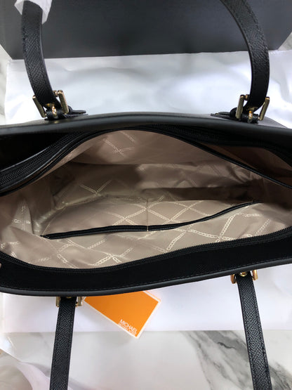 Michael Kors Voyager Tote Bag
