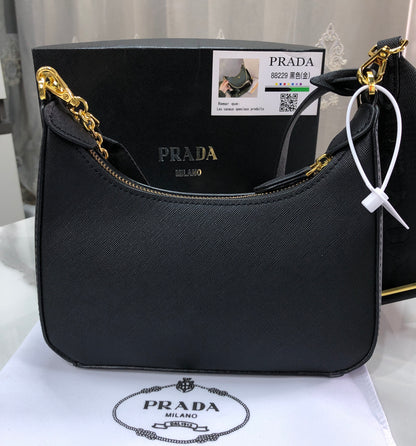 Prada Re-Edition 2005 Saffiano Bag