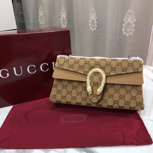 Gucci Dionysus medium shoulder bag,