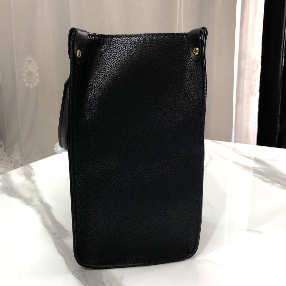 Louis Vuitton Monogram Empreinte Broderies OnTheGo MM tote bag