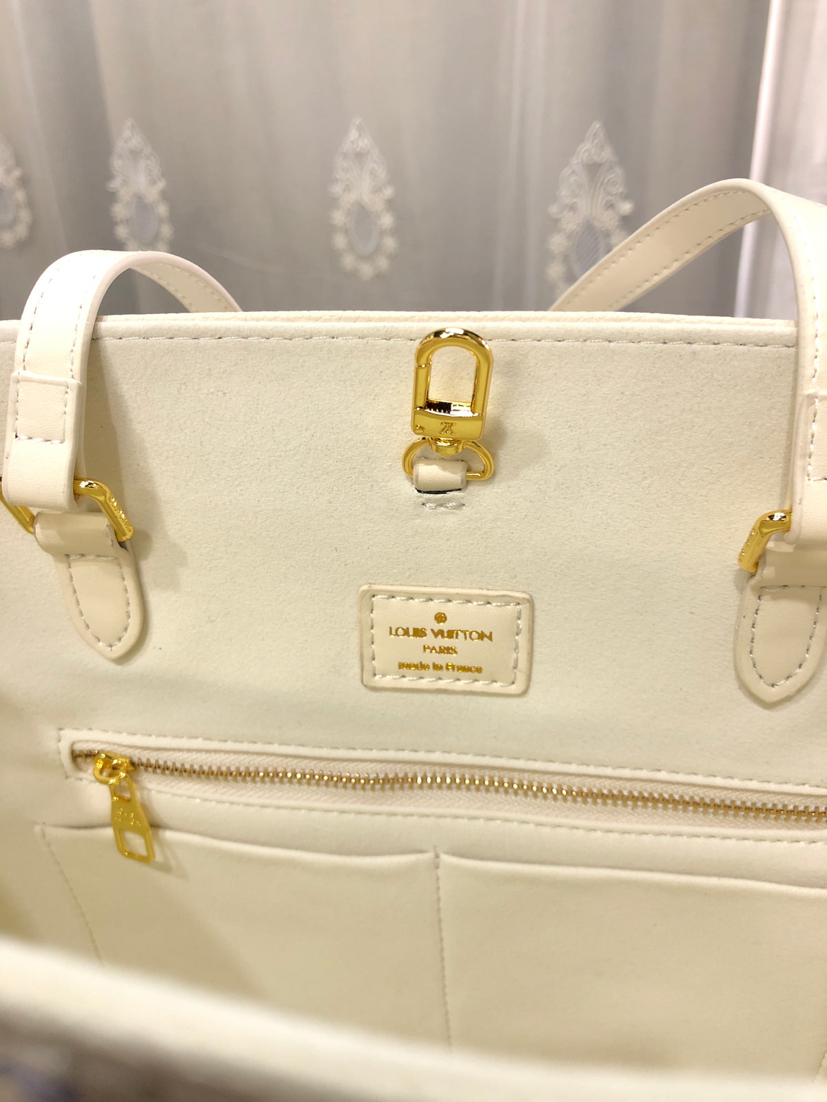Louis Vuitton Monogram Empreinte Broderies OnTheGo MM tote bag