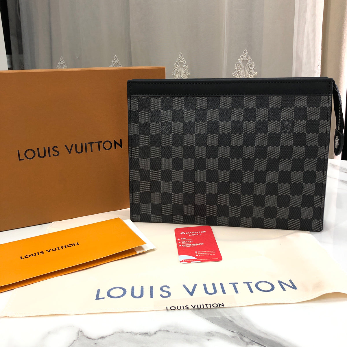 Louis Vuitton Pochette Voyage MM