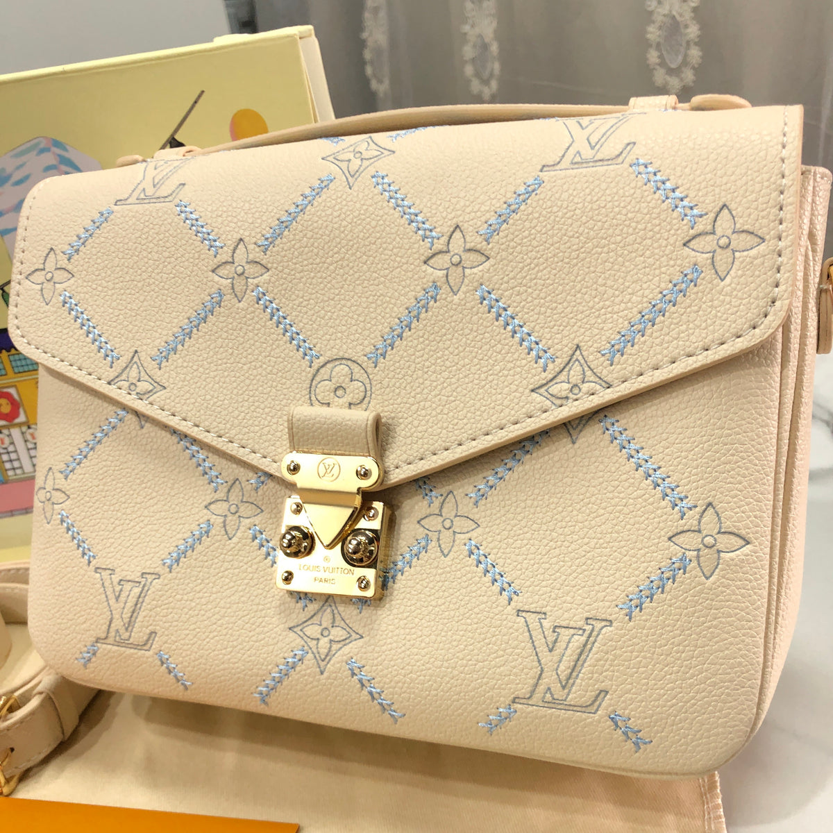 Louis Vuitton Pochette Métis MM in Monogram Empreinte Couture