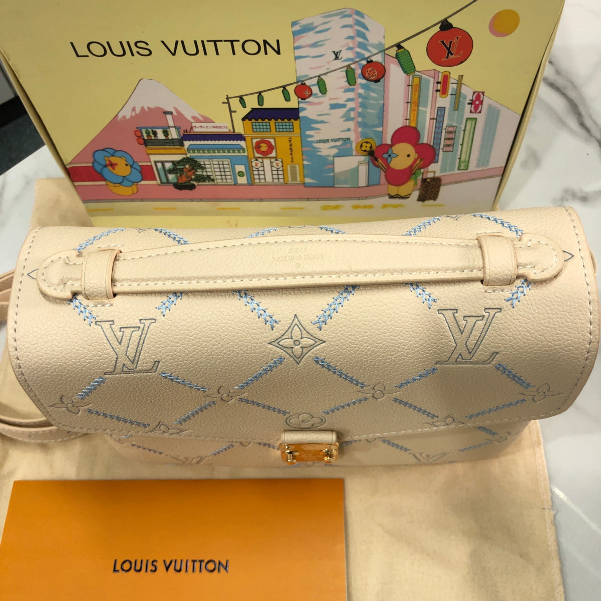 Louis Vuitton Pochette Métis MM in Monogram Empreinte Couture