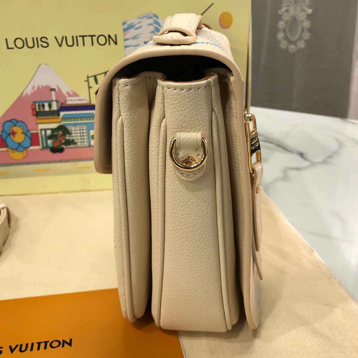 Louis Vuitton Pochette Métis MM in Monogram Empreinte Couture