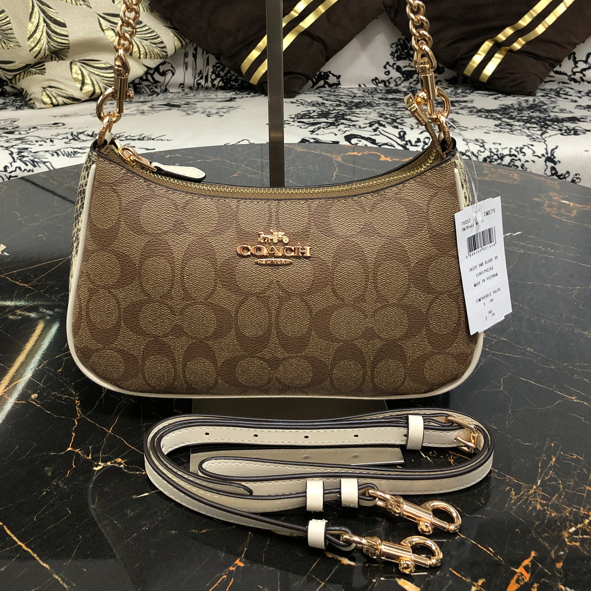 Coach Teri Shoulder Bag