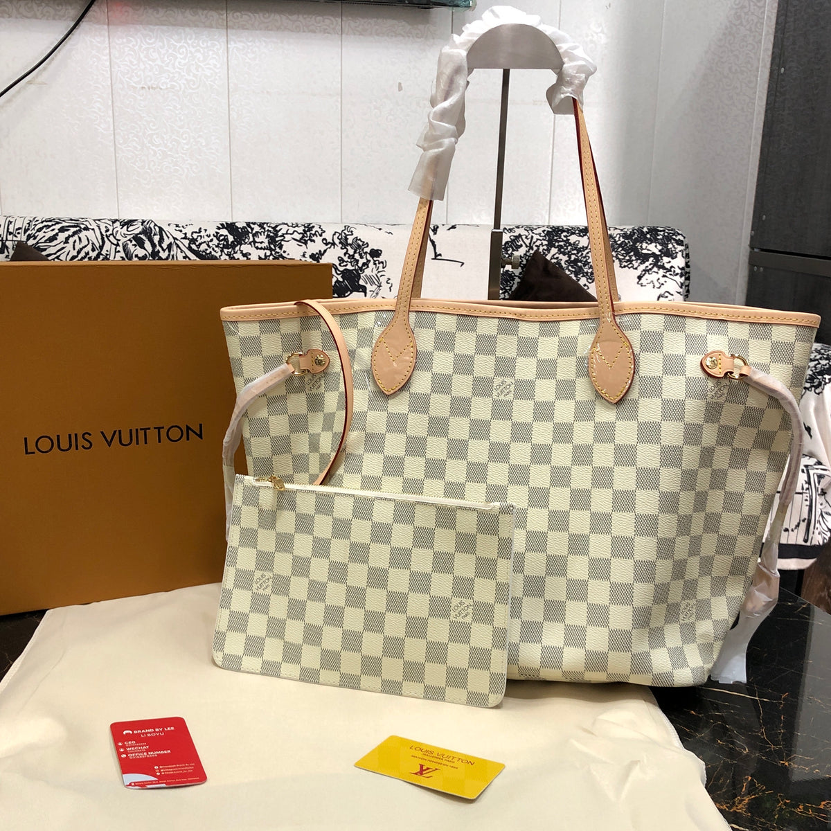 Louis Vuitton Neverfull tote bag