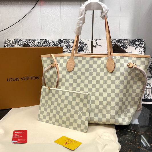 Louis Vuitton Neverfull tote bag