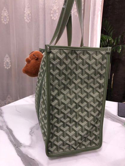 Goyard Villette Tote Bag