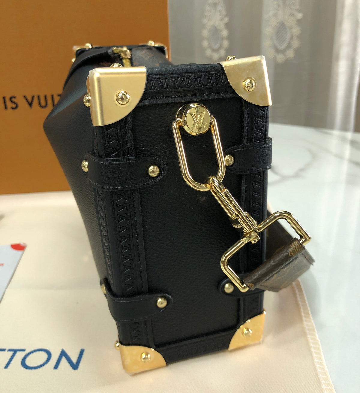 Louis Vuittion Side Trunk MM
