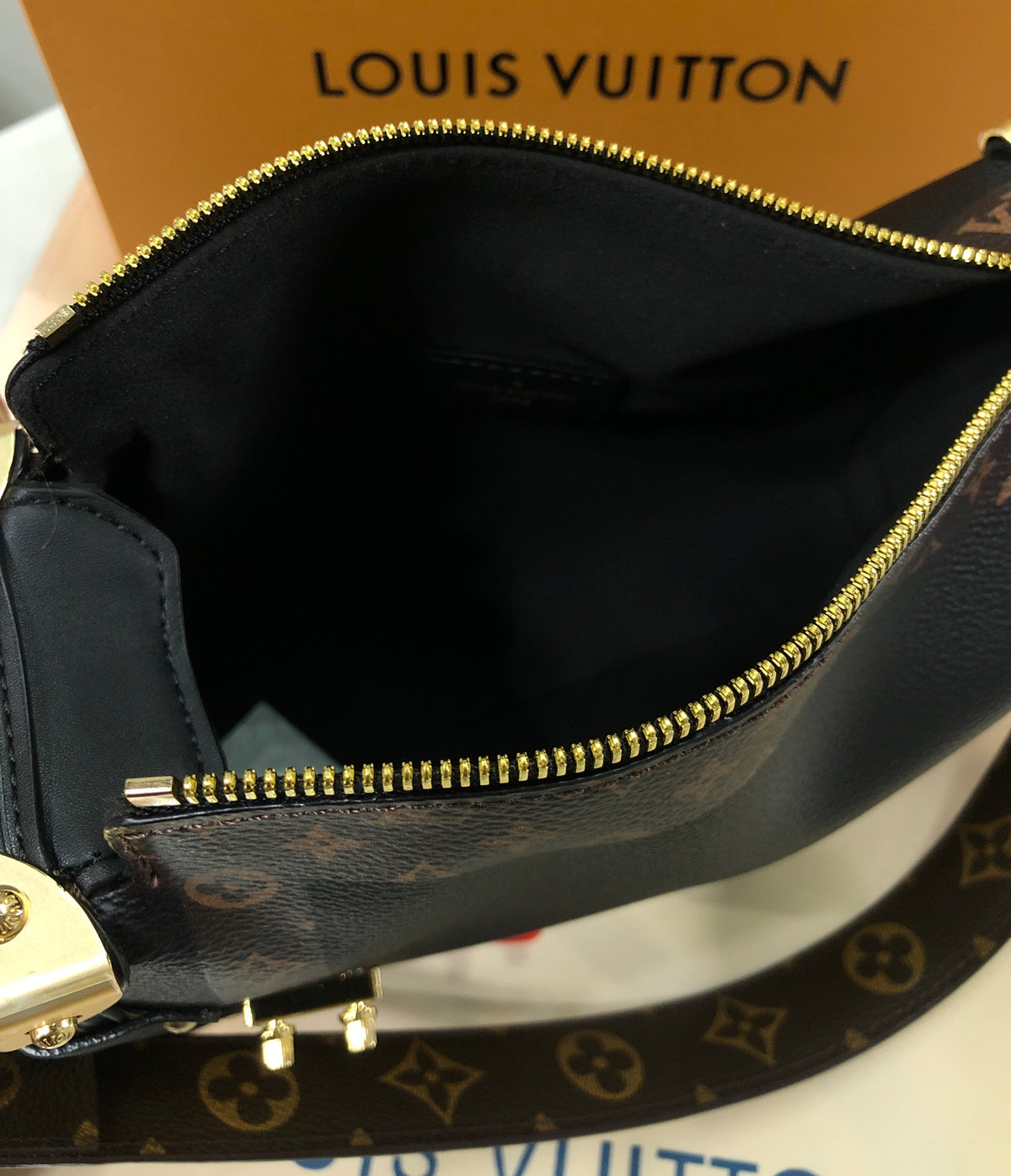 Louis Vuittion Side Trunk MM