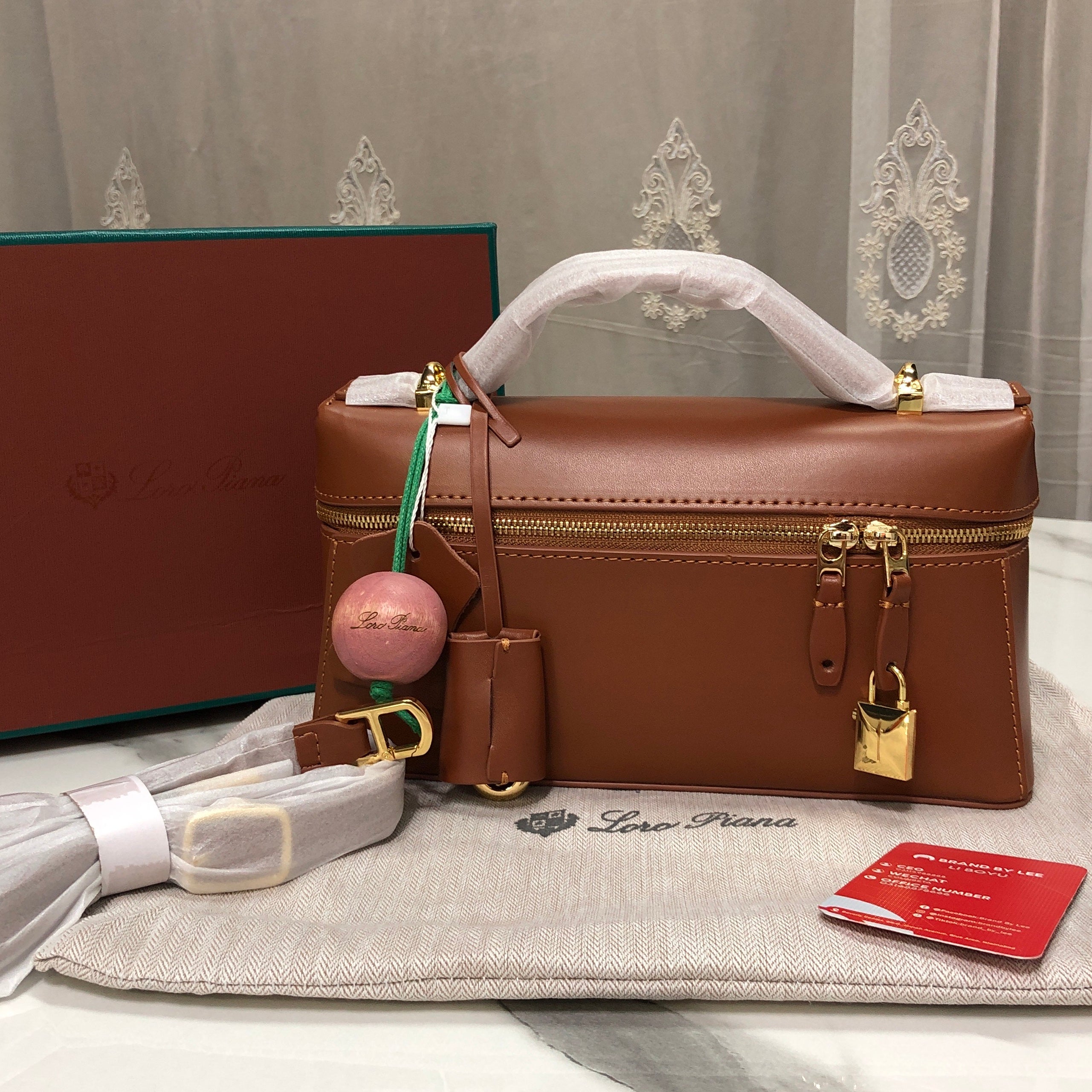 Loro Piana Extra Bag L23