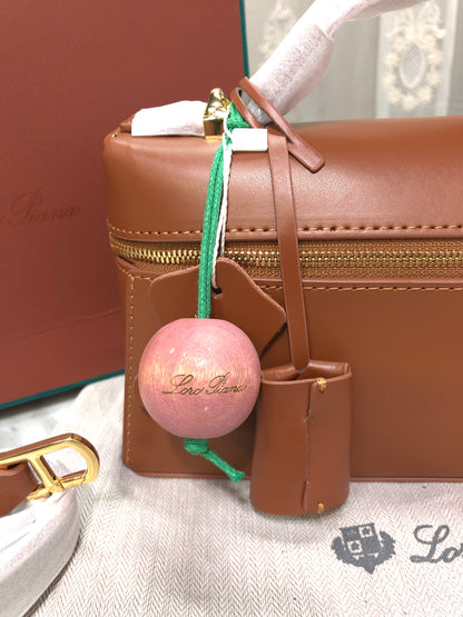 Loro Piana Extra Bag L23