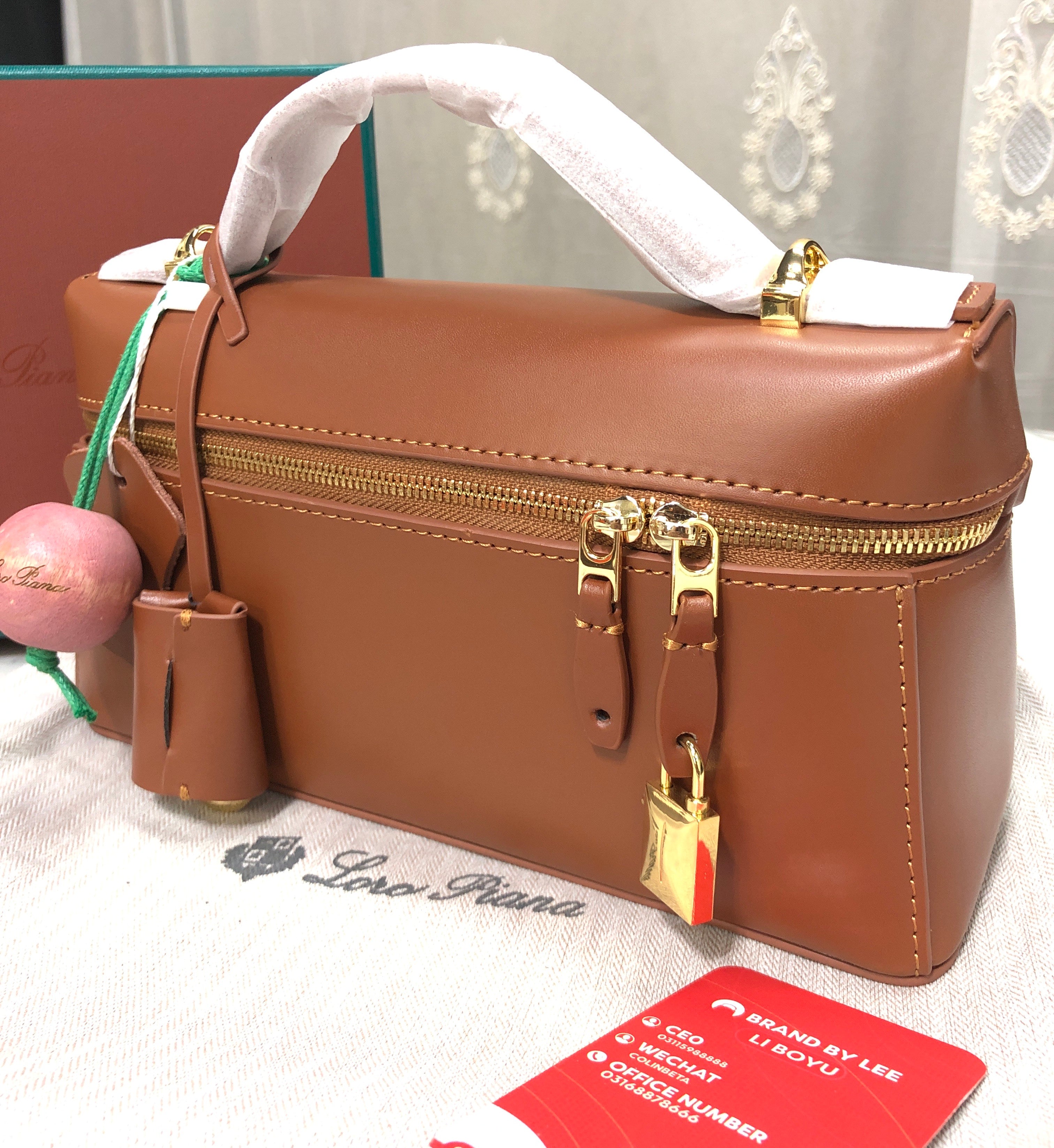 Loro Piana Extra Bag L23