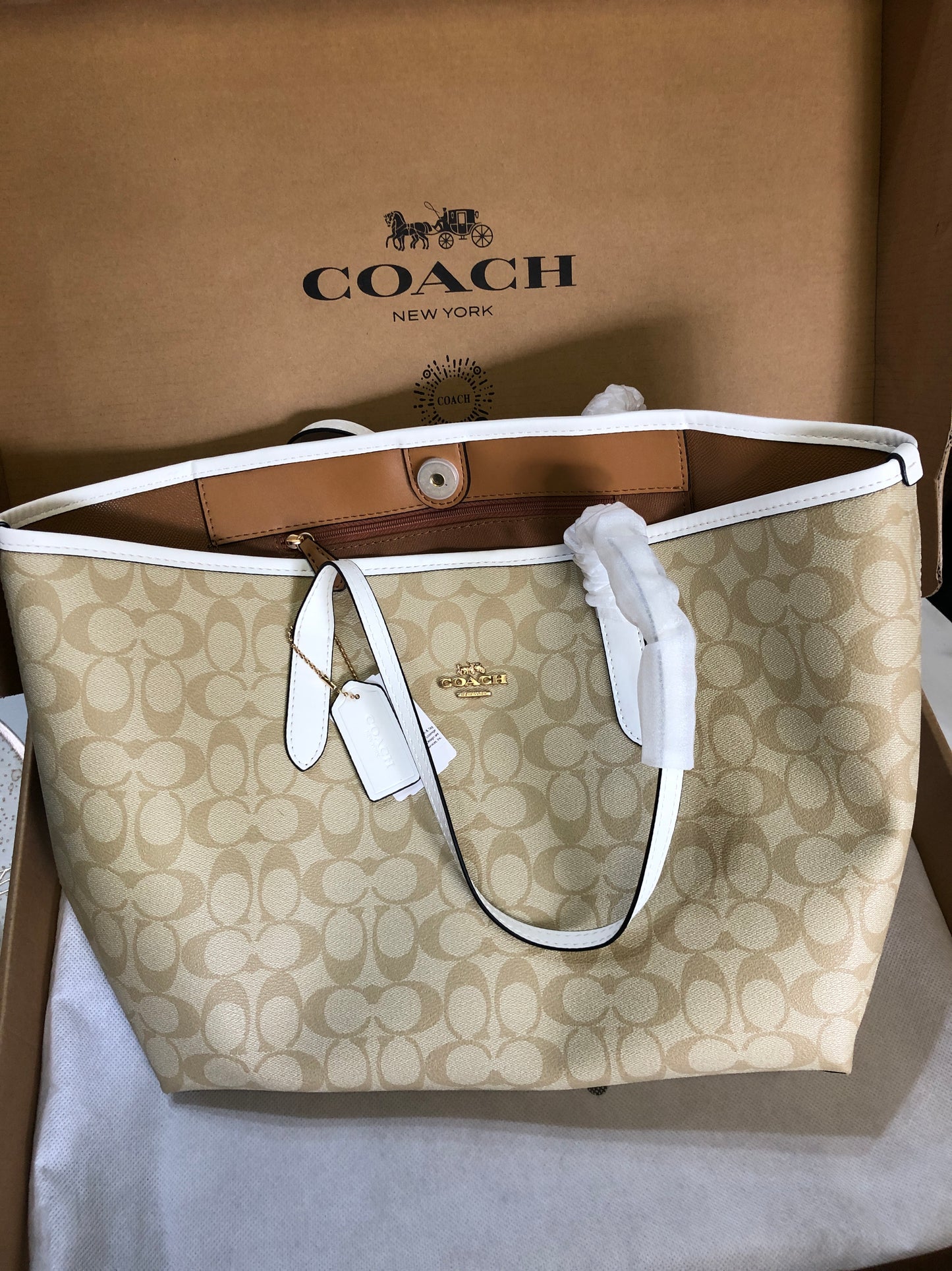 Coach City Tote Bag in Signature Canvas