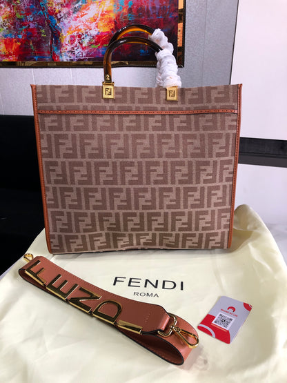 FENDI ROMA Tote Bag
