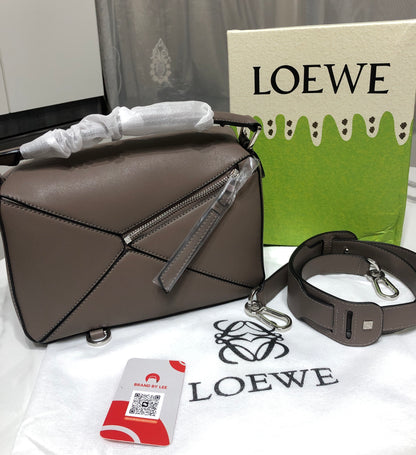 Loewe Puzzle Bag
