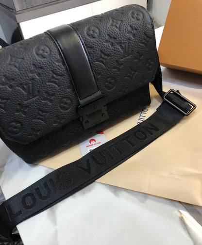 Louis Vuitton S-Cape Messenger Men Bag