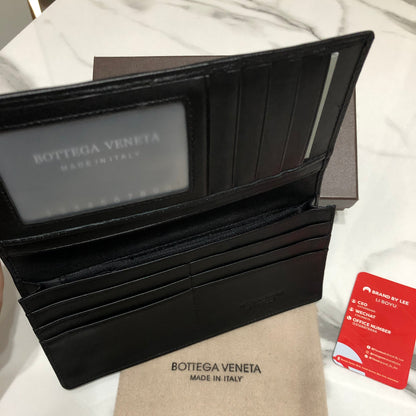 Bottega Veneta Intrecciato Long Wallet.