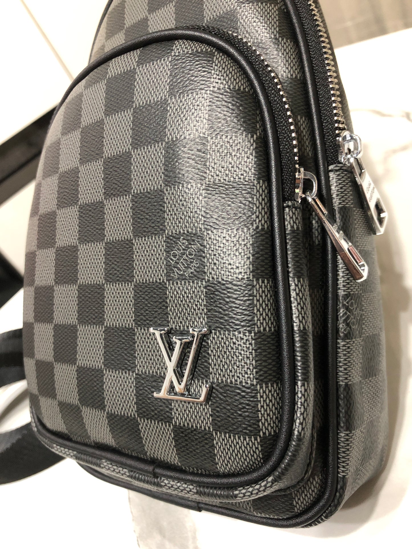 Louis Vuitton Avenue Sling Bag