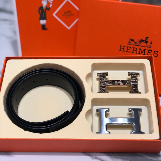 Hermès belt with two interchangeable H buckles