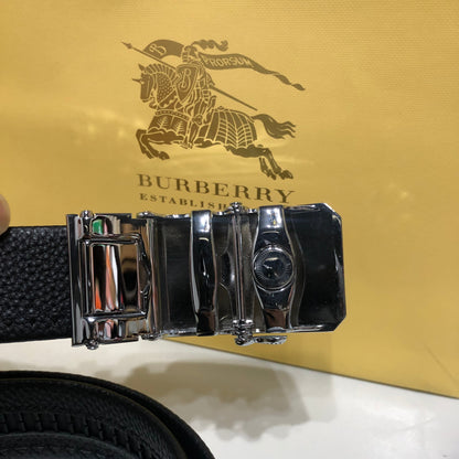 Burberry black leather belt