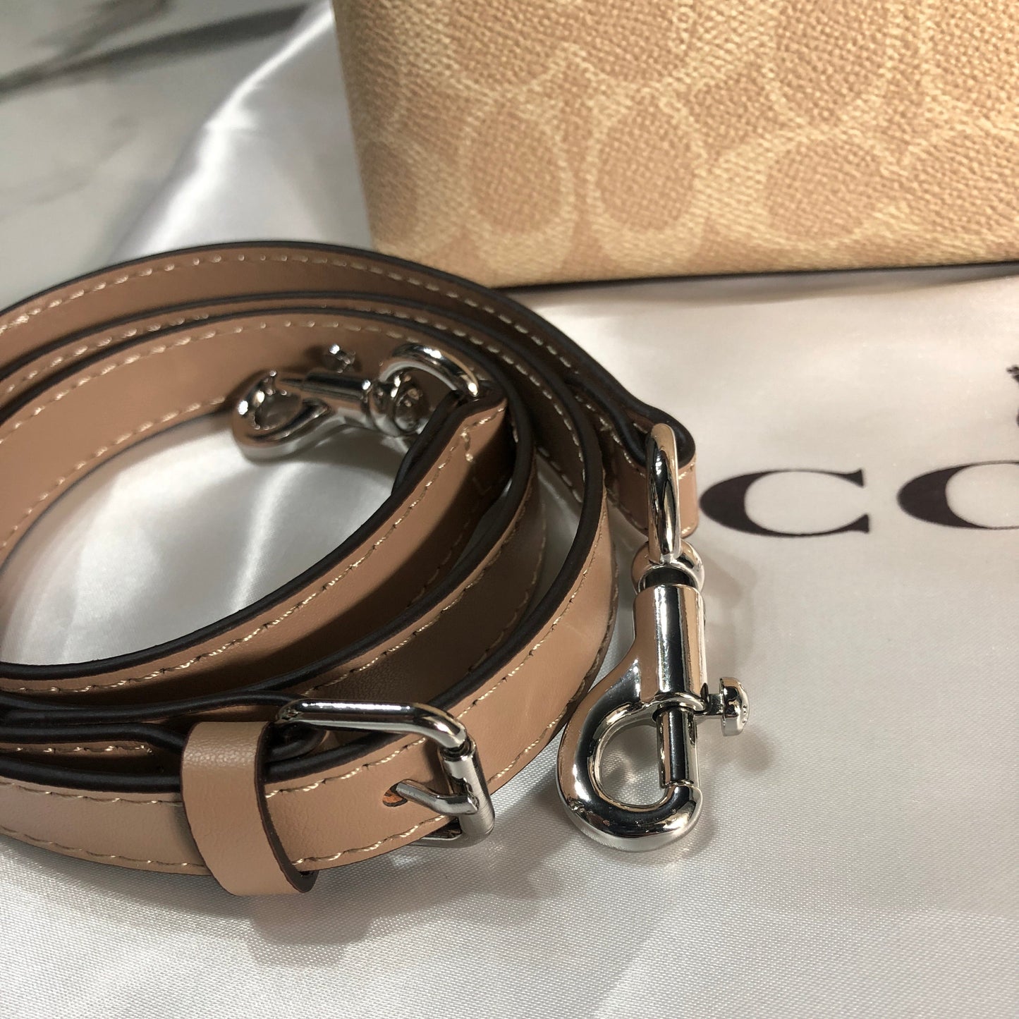 Coach Laurel Shoulder Bag In Signature Canvas