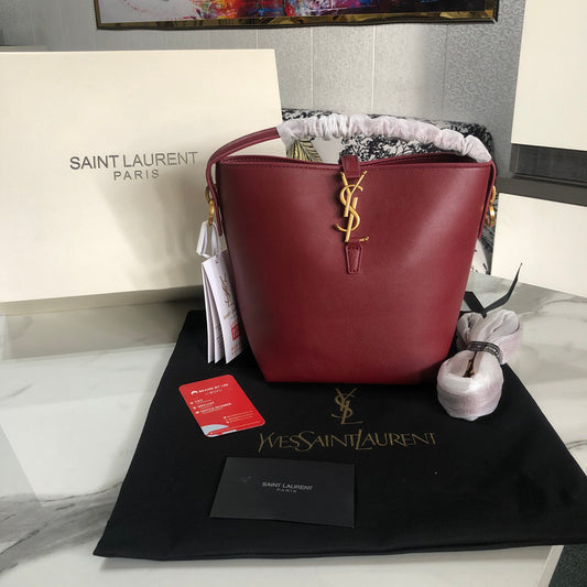 Saint Laurent Le 37 bucket bag