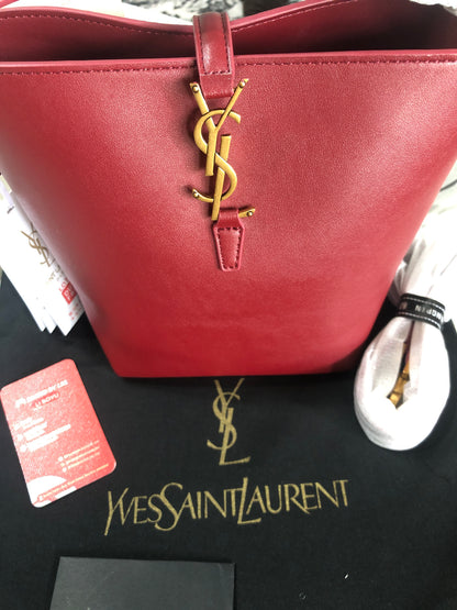 Saint Laurent Le 37 bucket bag