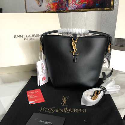 Saint Laurent Le 37 bucket bag