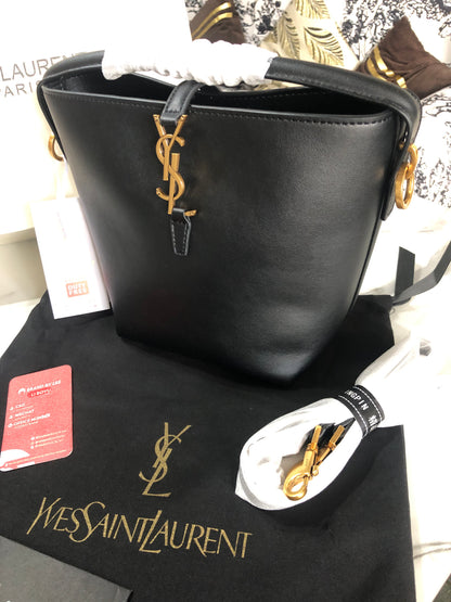 Saint Laurent Le 37 bucket bag