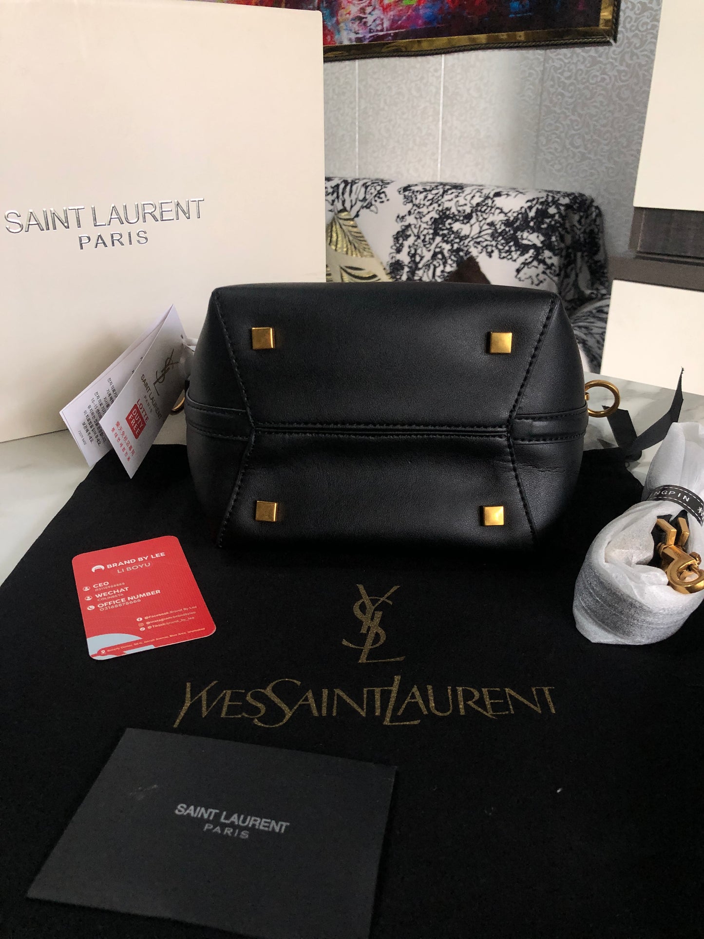 Saint Laurent Le 37 bucket bag