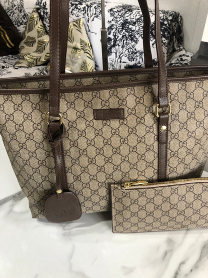 Gucci GG Supreme Canvas Tote Bag