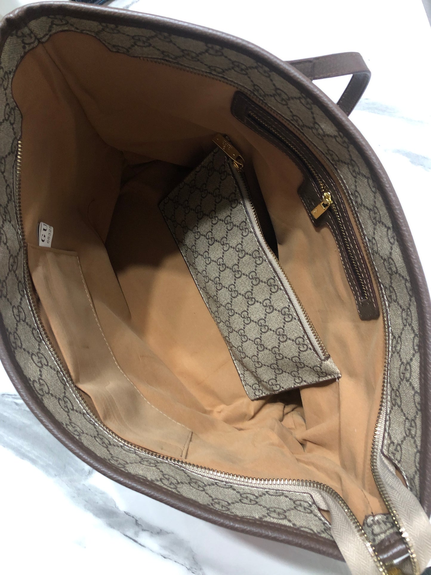 Gucci GG Supreme Canvas Tote Bag