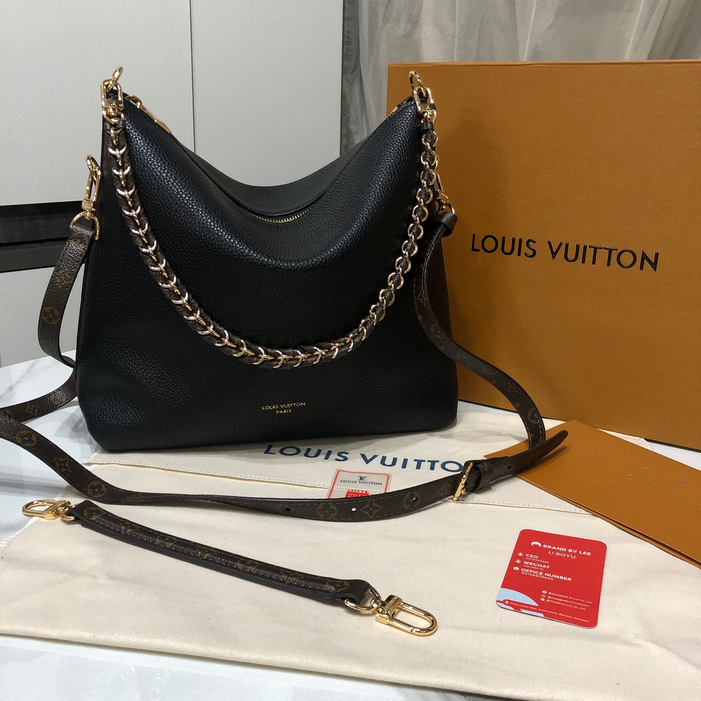 Louis Vuitton Multipass handbag